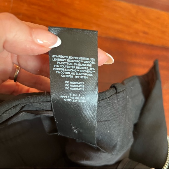 Aritzia Babaton Spotlight Cargo Bader Trousers Pants 6 Black Wide Leg Office - Picture 10 of 11